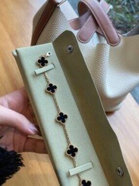 Van Cleef & Arpels White Black Bracelet Elegance